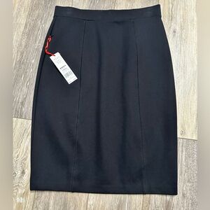 🛍️ Elle stretch block skirt new .